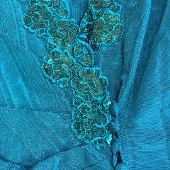 Vintage Scott McClintock PETITE Formal Green Suit with Sequin Embellishments - Picture 2 of 6